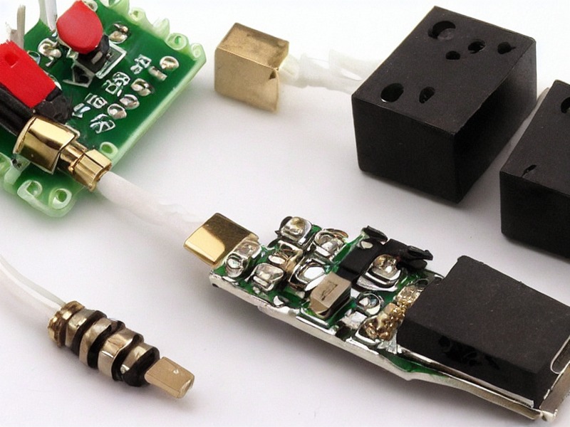 EEPROM应用相关产品 2